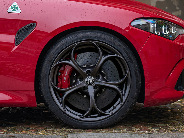 Wheels and calipers