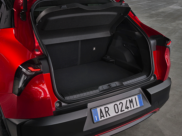 Alfa Romeo Junior - Junior Elettrica 2024 Interior - Maletero