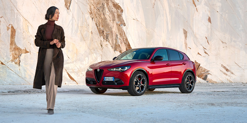 Alfa Romeo Stelvio MY23 - Tecnología Popup 1