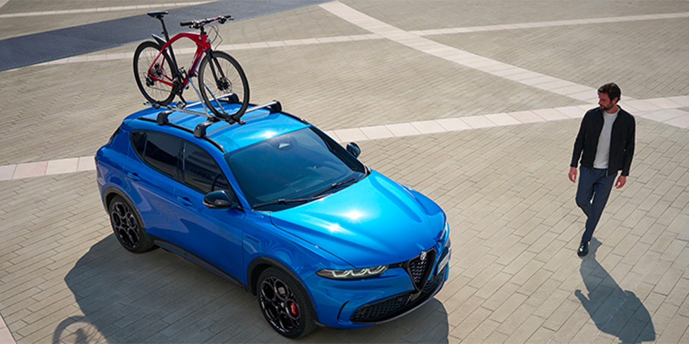Alfa Romeo Tonale - Galería Accesorios Mopar - Portabicicletas
